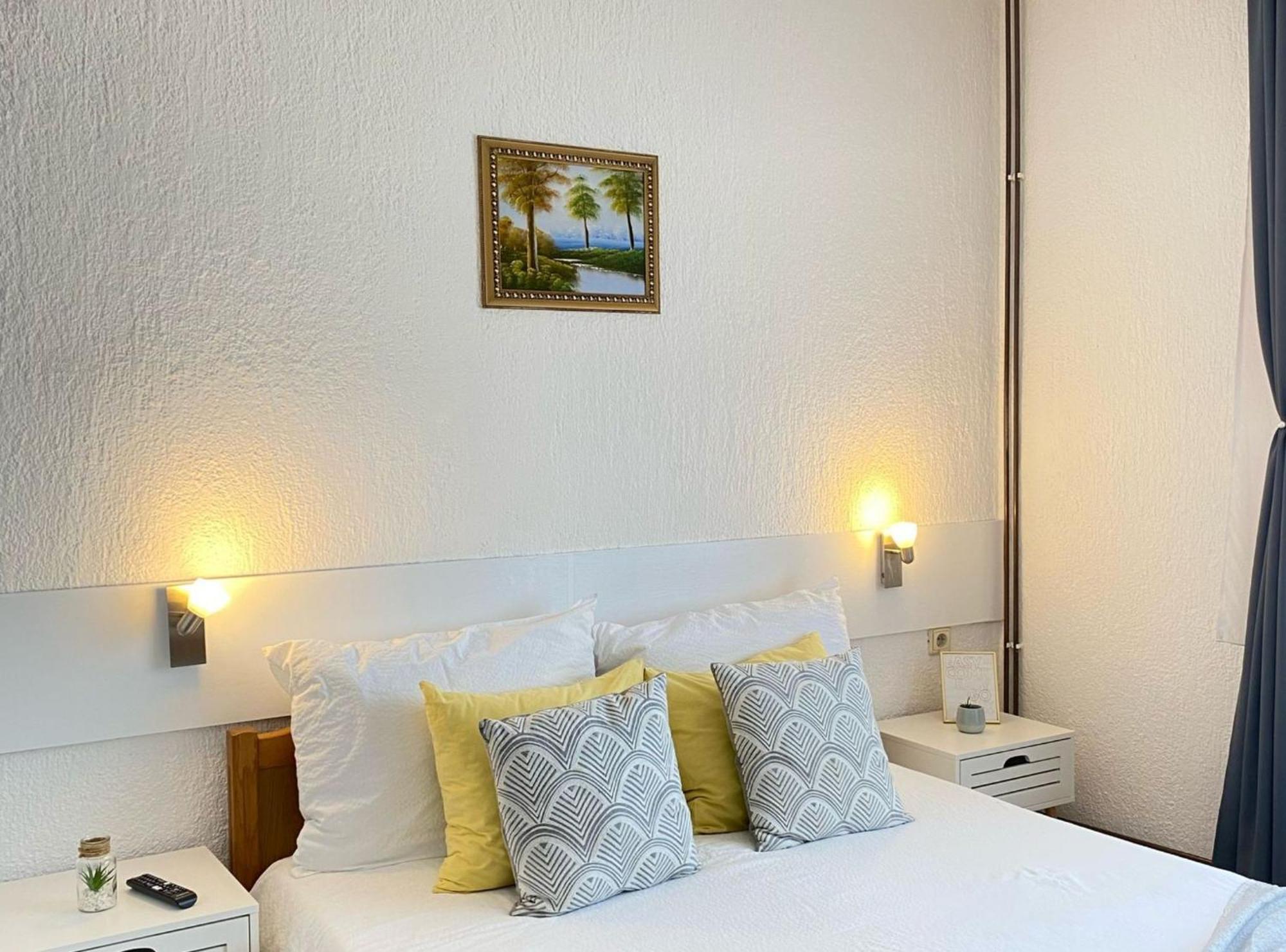 M&N Zafran Hotel Грабовац Екстериор снимка