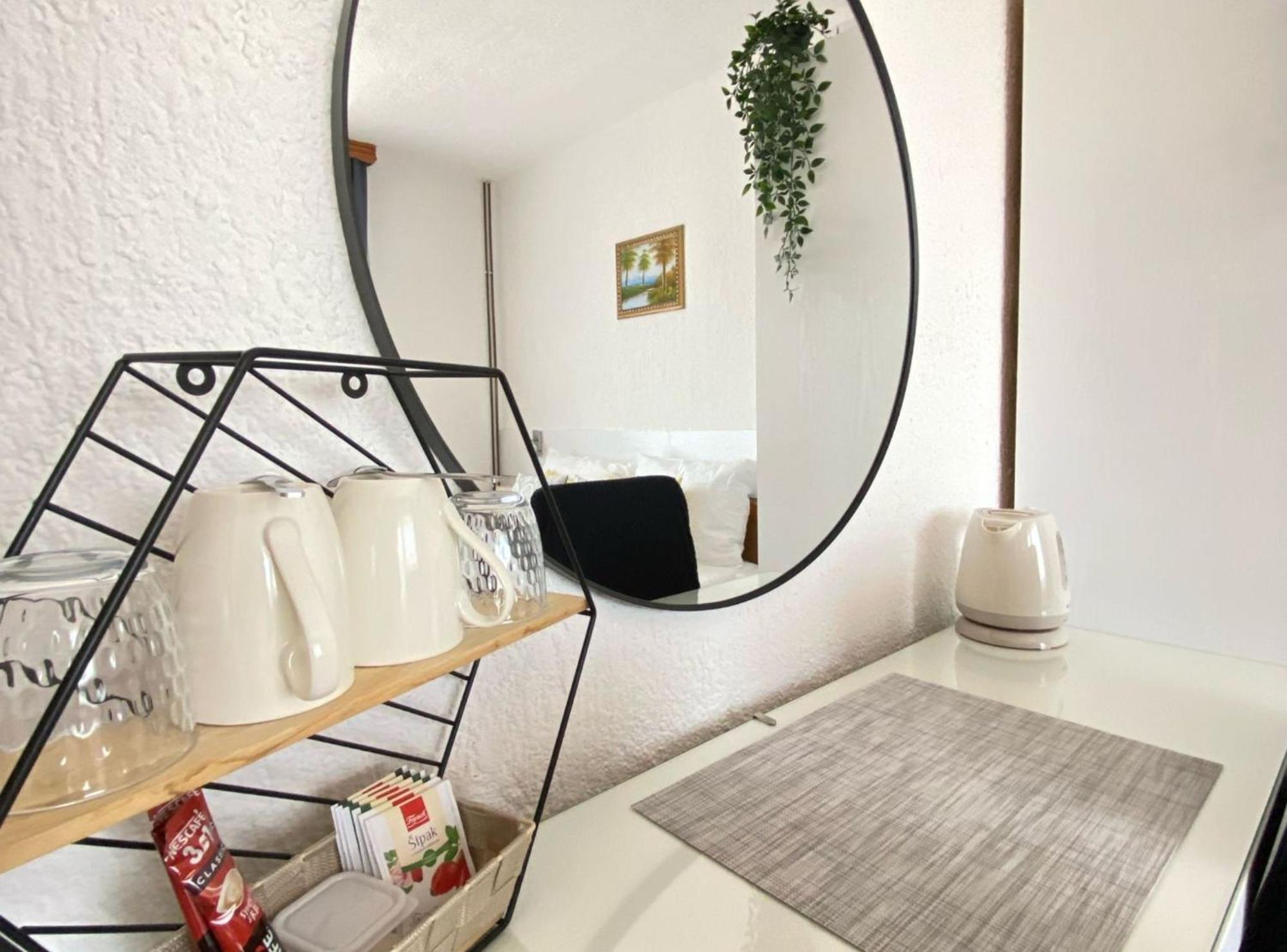 M&N Zafran Hotel Грабовац Екстериор снимка